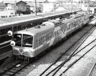 流山駅